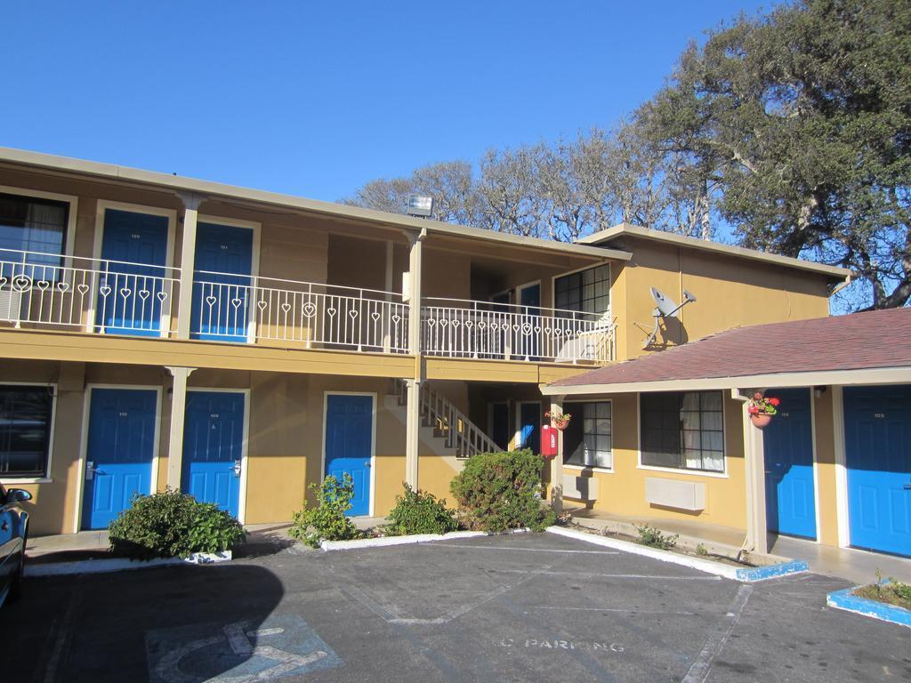 Rodeway Inn Monterey Near Fairgrounds Kültér fotó