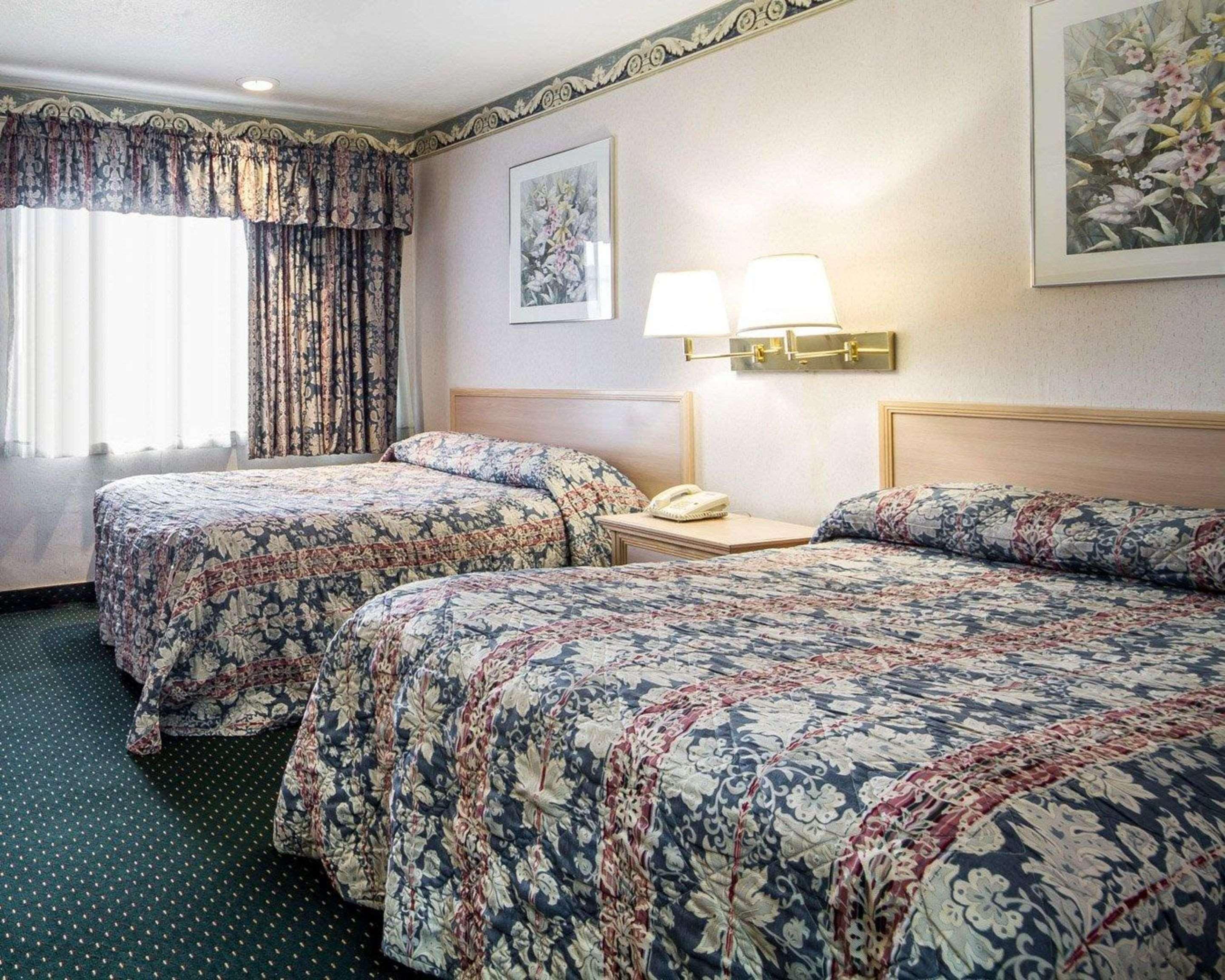 Rodeway Inn Monterey Near Fairgrounds Kültér fotó